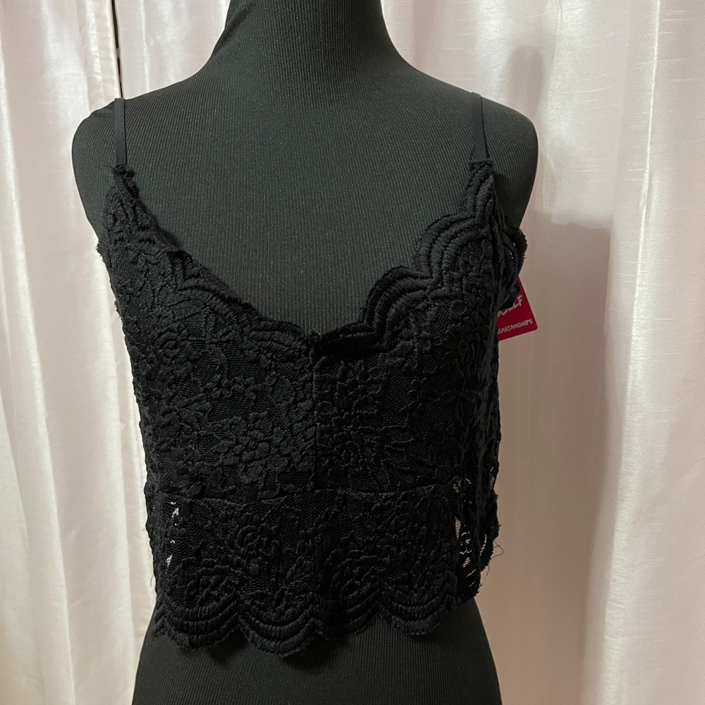 Black crop top